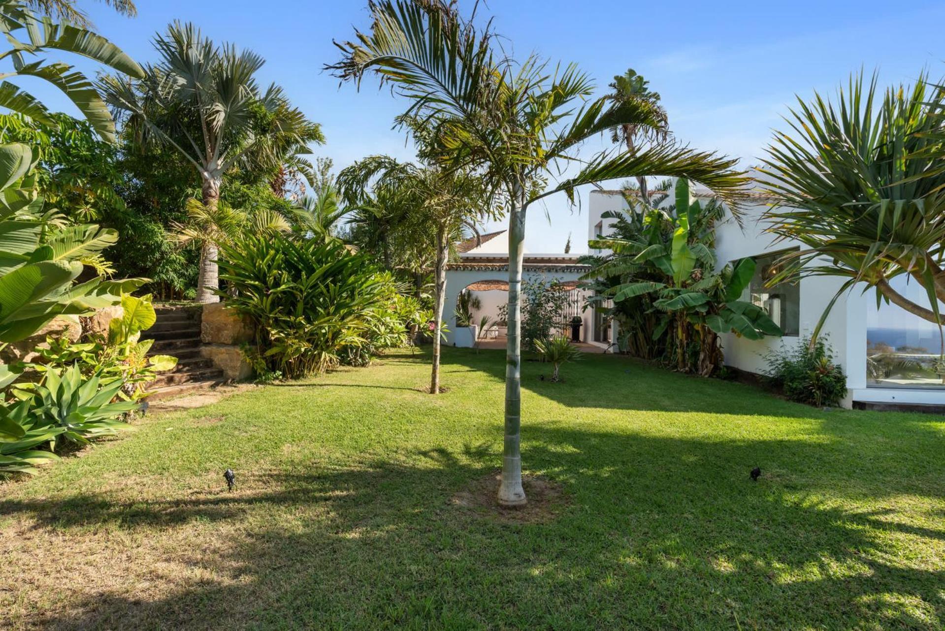 Bed & Breakfast In Villa Eden Palm Benalmadena Ngoại thất bức ảnh