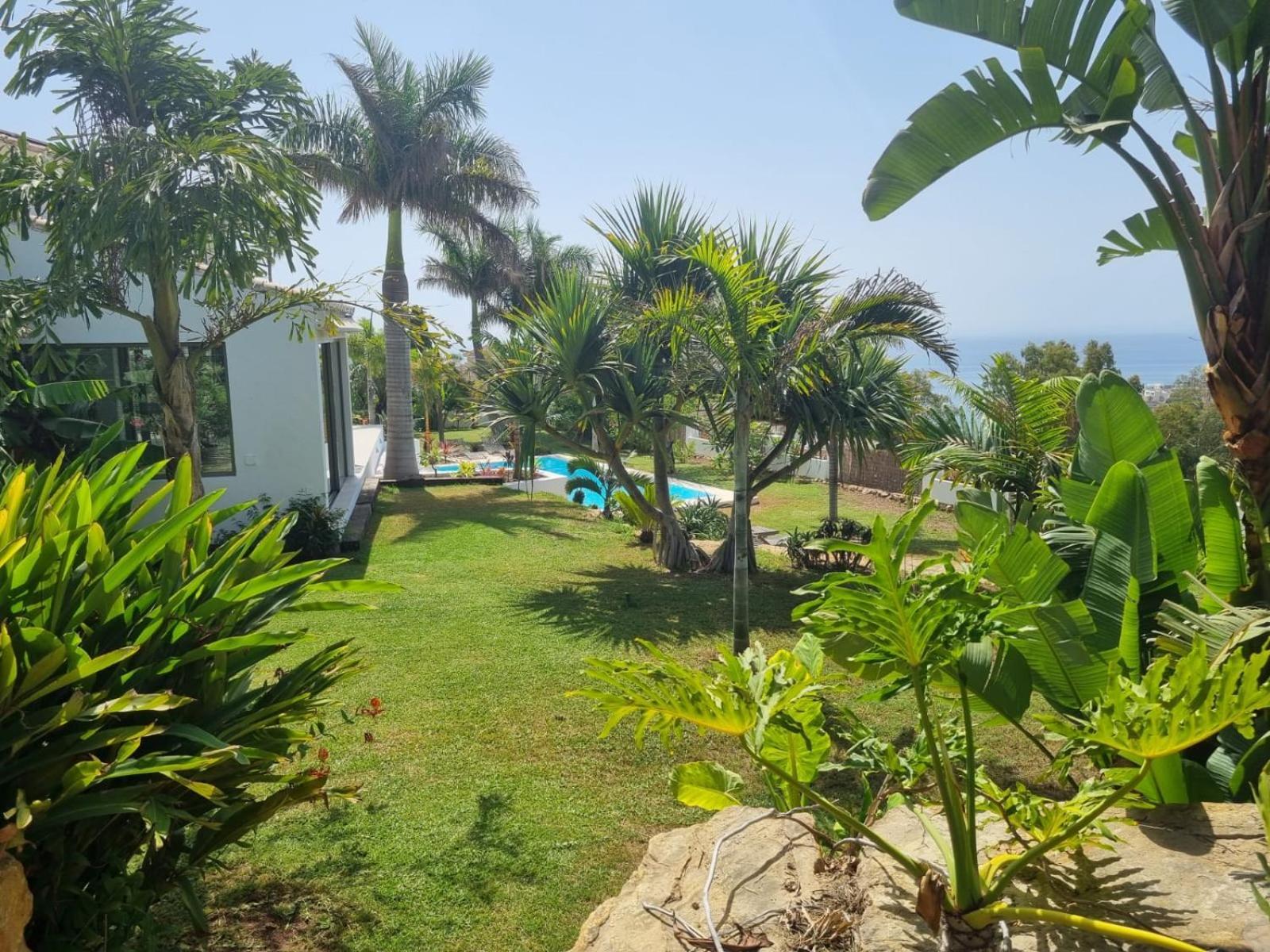 Bed & Breakfast In Villa Eden Palm Benalmadena Ngoại thất bức ảnh
