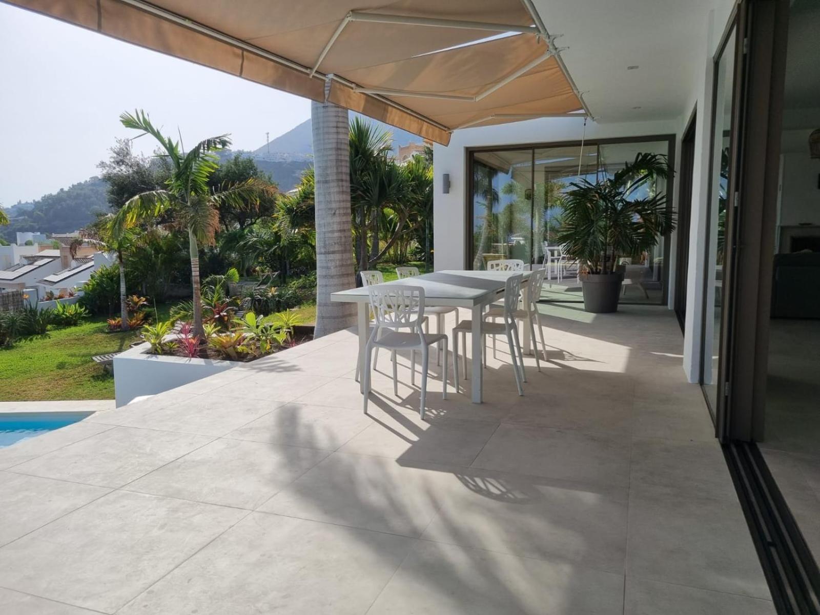 Bed & Breakfast In Villa Eden Palm Benalmadena Ngoại thất bức ảnh